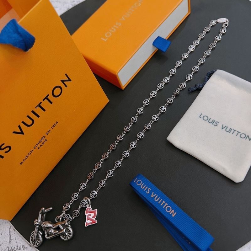 Louis Vuitton Necklaces